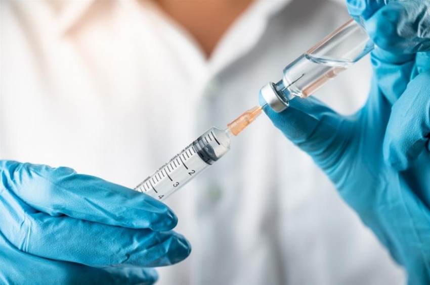 Εμβόλια: Οι διαφορές ανάμεσα σε Pfizer, Moderna, AstraZeneca, Johnson & Johnson