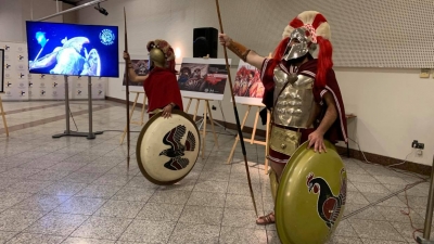 2.500 χρόνια από την Μάχη των Θερμοπυλών στο &quot;ΜΕΤΡΟ&quot; της Αθήνας -VIDEO